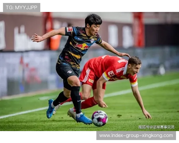 赫罗纳计算强化中场阻截能力:解密现代足球的战术创新 赫罗纳计算强化中场阻截能力:解密现代足球的战术创新